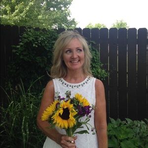 Meet your Posher, Regina